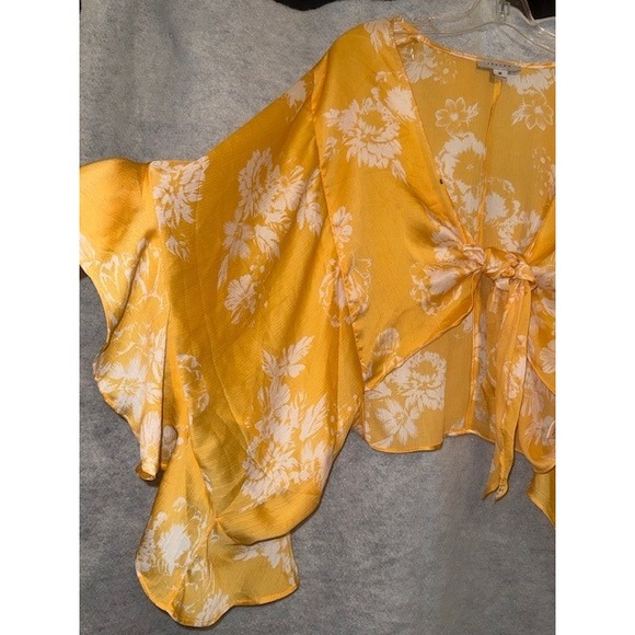 FAVLUX Fashion Yellow Floral Butterfly Sleeve Tie Front Kimono Top Size M‎ - Picture 3 of 9